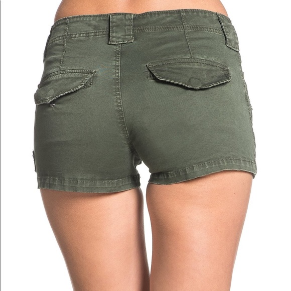 Affliction Dessert Escape Short Cargo Shorts - Picture 4 of 6